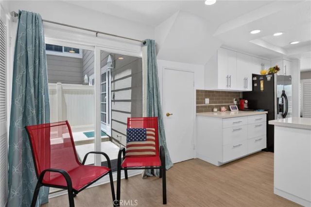 5041 E Almond Avenue East 5, Orange, CA 92869