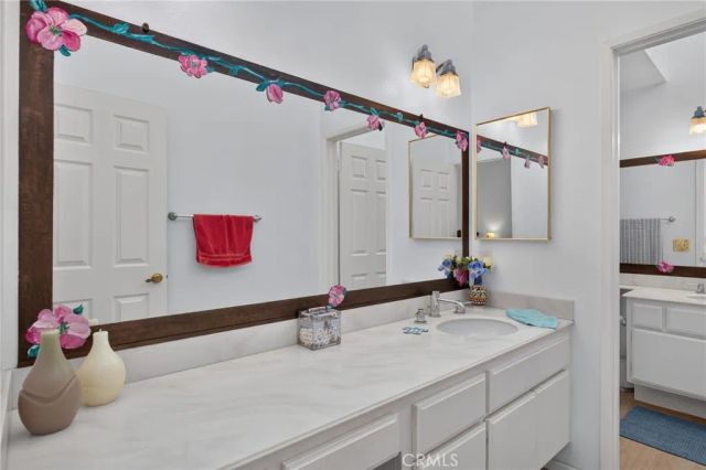 5041 E Almond Avenue East 5, Orange, CA 92869