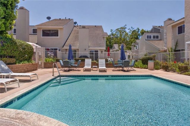 5041 E Almond Avenue East 5, Orange, CA 92869