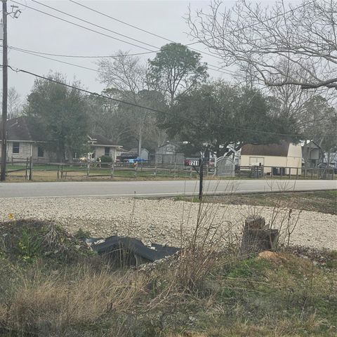 7211 Fm 646 S, Santa Fe, TX 77510