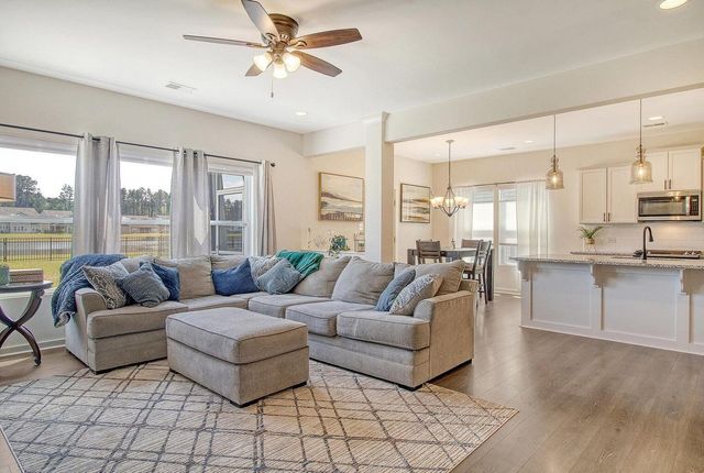 400 Dunlin Drive, Summerville, SC 29486