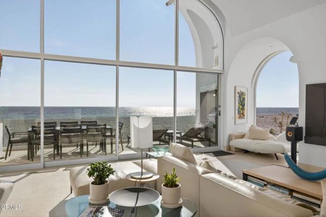 1211 Capri Way, Oxnard, CA 93035