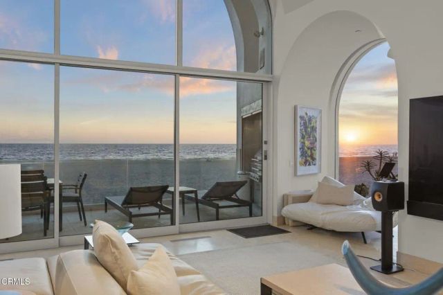 1211 Capri Way, Oxnard, CA 93035