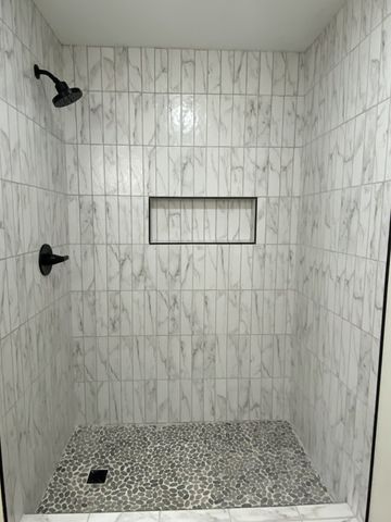 81 Lighthouse Dr, Summertown, TN 38483