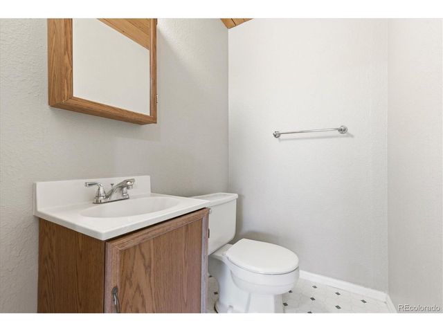 10661 W Dartmouth Ave, Lakewood, CO 80227