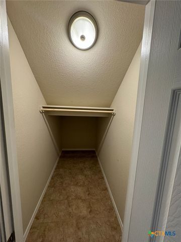6113 Harriet Tubman Avenue, Killeen, TX 76543