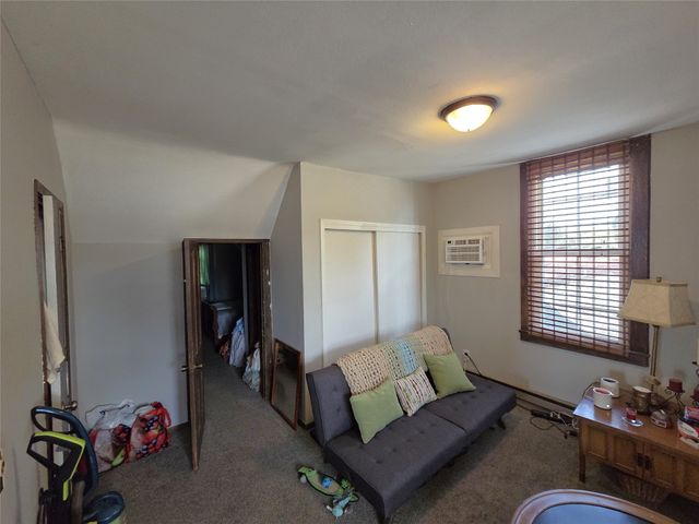 510 S Jefferson Way, Indianola, IA 50125