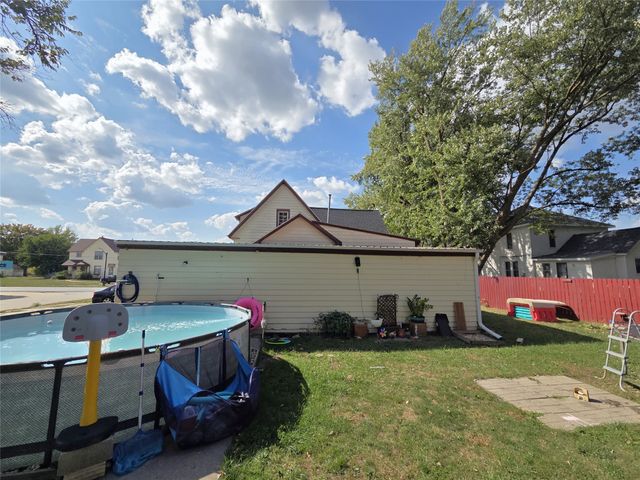 510 S Jefferson Way, Indianola, IA 50125