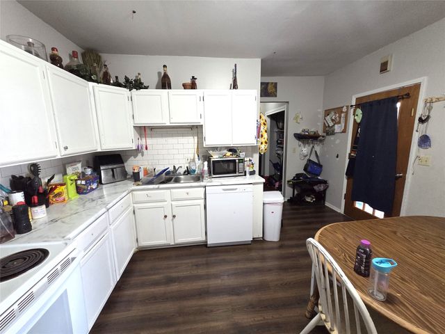 510 S Jefferson Way, Indianola, IA 50125