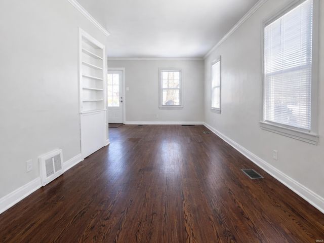 2059 E Gum Street, Evansville, IN 47714