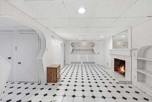 14 Lomas Dr, Framingham, MA 01701
