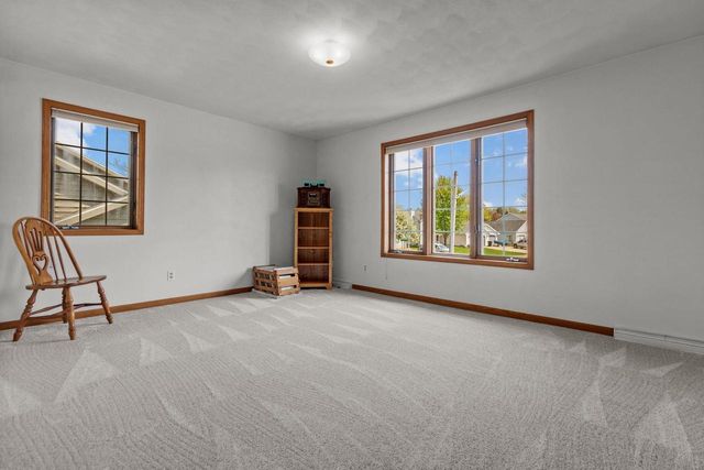 3221 N COUNTRY RUN DRIVE, Appleton, WI 54914