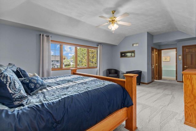 3221 N COUNTRY RUN DRIVE, Appleton, WI 54914