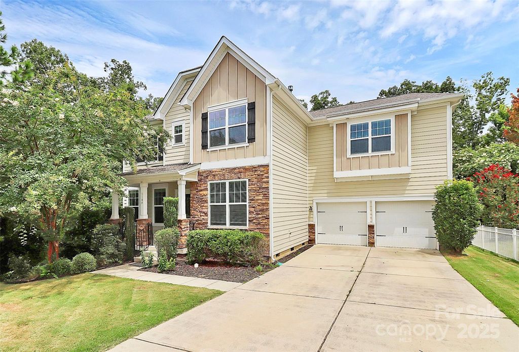 1104 Snowbird Lane, Waxhaw, NC 28173