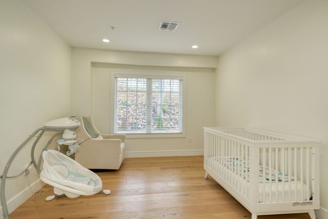 17 School C, Hudson, MA 01749