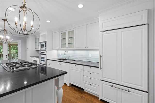 1534 September Chase, Decatur, GA 30033