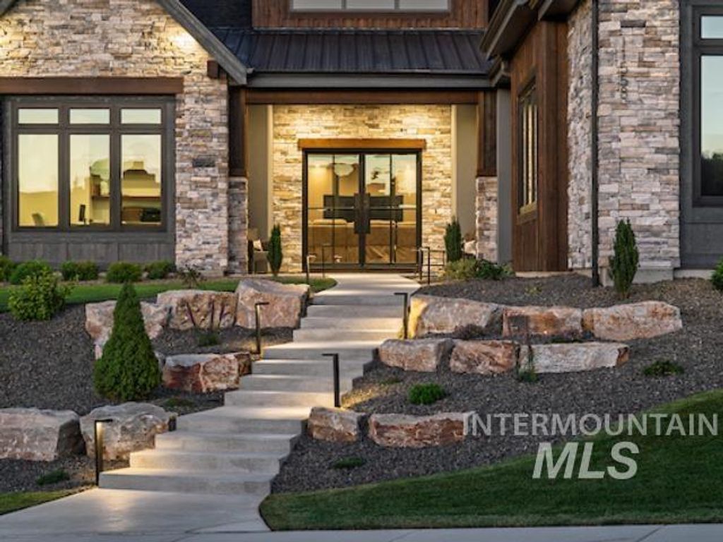 3204 N Harvest Moon Way, Eagle, ID 83616 photo 3