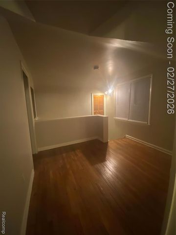 19624 Charest Street, Detroit, MI 48234