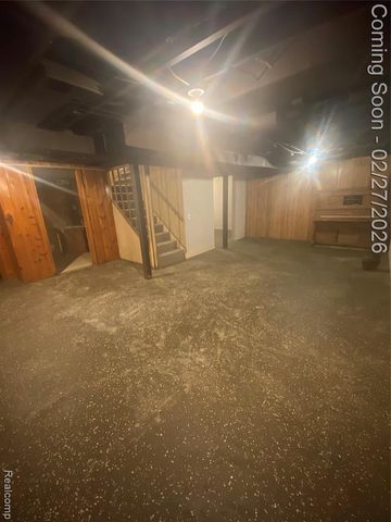 19624 Charest Street, Detroit, MI 48234