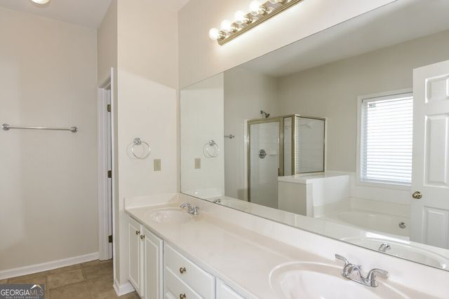 747 Edgeley Lane, Lawrenceville, GA 30044