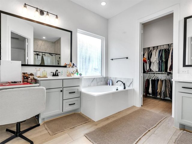 2211 Cherry Bridge Lane, Tomball, TX 77375