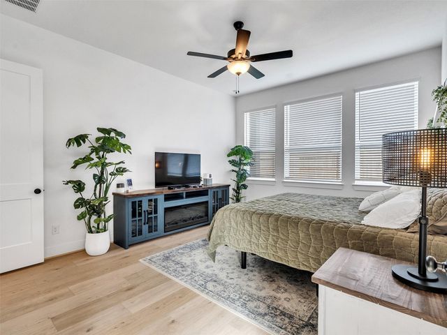 2211 Cherry Bridge Lane, Tomball, TX 77375