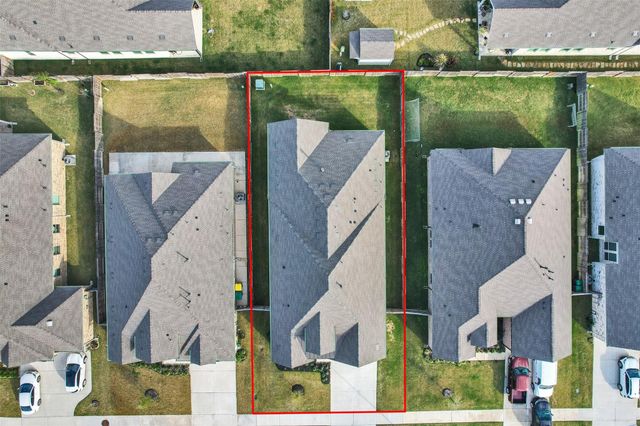 2211 Cherry Bridge Lane, Tomball, TX 77375