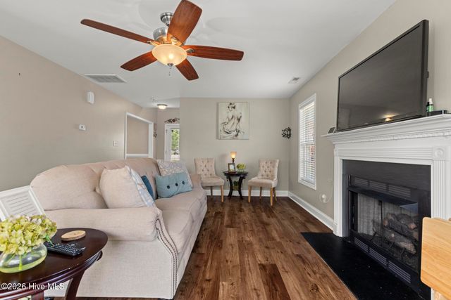 208 Gelynda Court, Holly Ridge, NC 28445