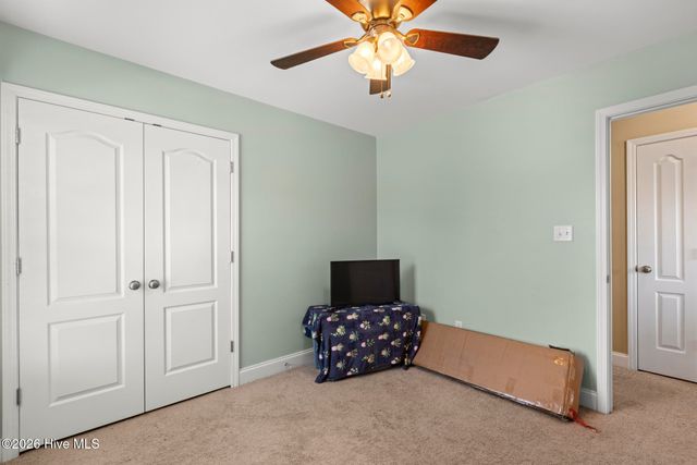 208 Gelynda Court, Holly Ridge, NC 28445