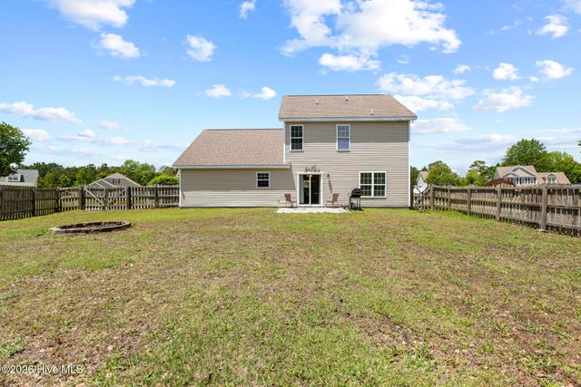 208 Gelynda Court, Holly Ridge, NC 28445