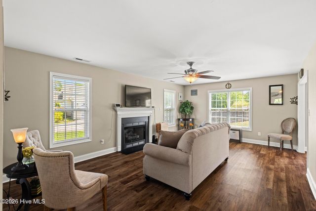 208 Gelynda Court, Holly Ridge, NC 28445