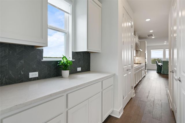 2717 Painted Sky BND, Leander, TX 78641