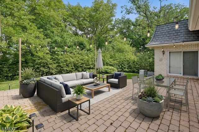 1080 Prospect Ave, Mountainside Boro, NJ 07092