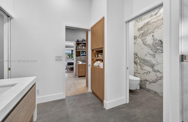 4120 SW 106th Ter, Davie, FL 33328