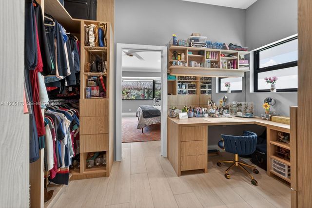 4120 SW 106th Ter, Davie, FL 33328