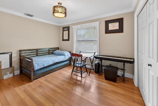 4120 SW 106th Ter, Davie, FL 33328