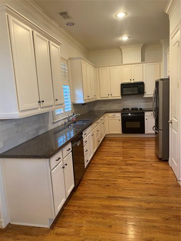 1421 Bremond Street, Houston, TX 77004