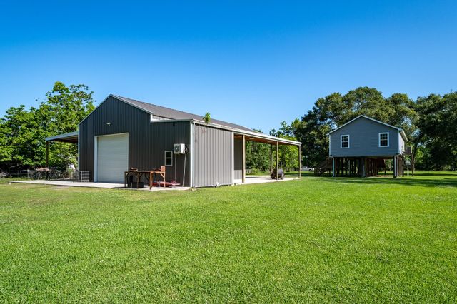 3442 County Road 2326, Dayton, TX 77535