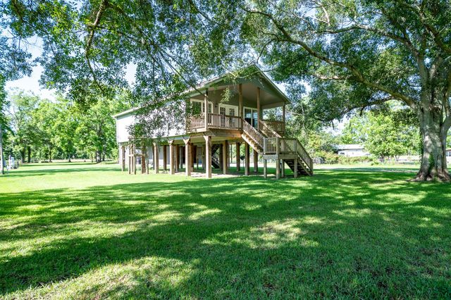 3442 County Road 2326, Dayton, TX 77535