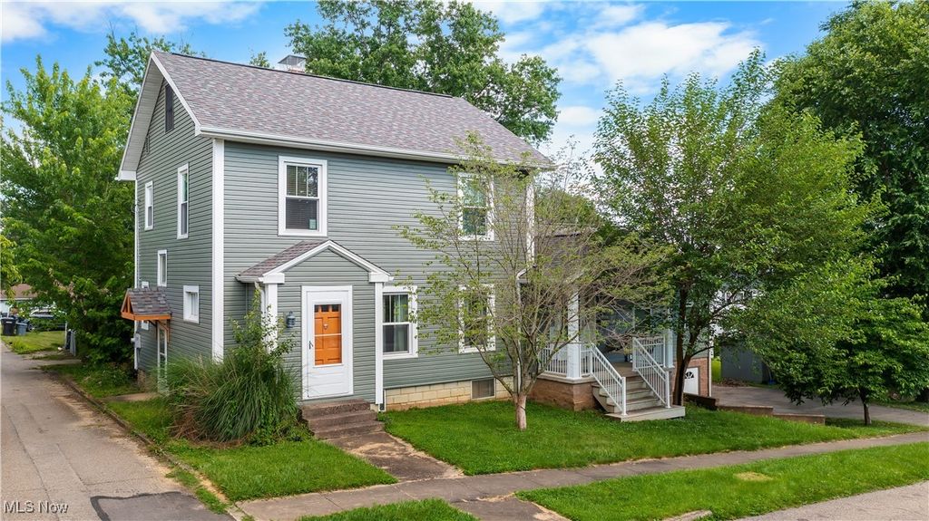 1516 Myrtle Avenue, Zanesville, OH 43701
