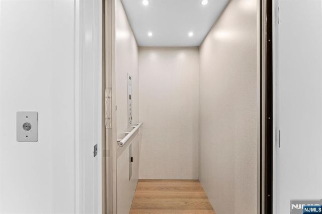 110 Mason Court 3H, Haworth, NJ 07641