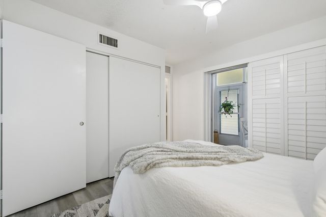 1200 Colonnades Drive 102, Fort Pierce, FL 34949