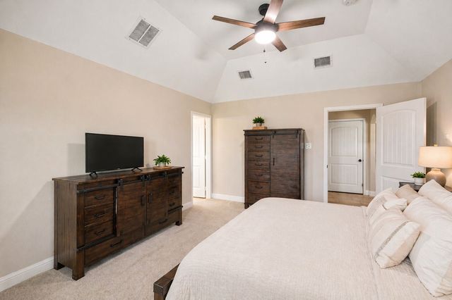 940 Lester Burt Road, Farmersville, TX 75442