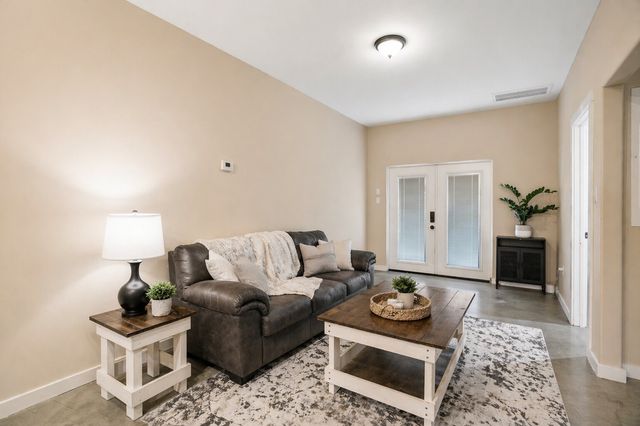 940 Lester Burt Road, Farmersville, TX 75442
