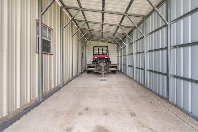 940 Lester Burt Road, Farmersville, TX 75442