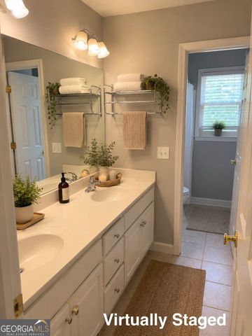 730 Brittany Manor Lane, Grayson, GA 30017