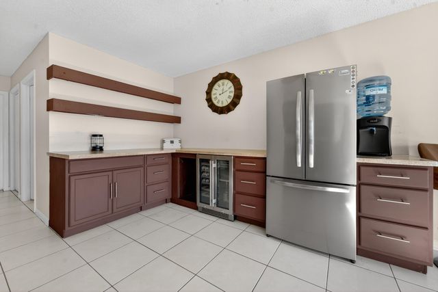 3944 Crescent Creek Drive, Coconut Creek, FL 33073