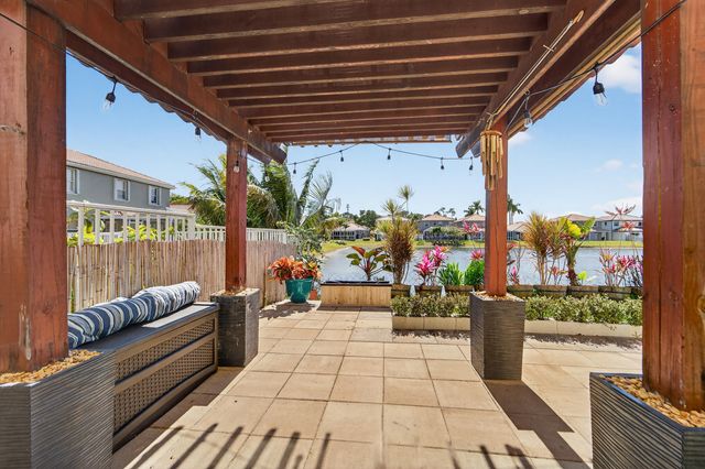 3944 Crescent Creek Drive, Coconut Creek, FL 33073