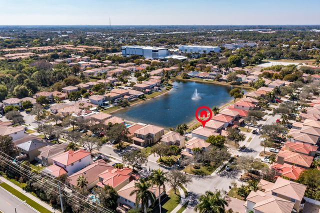 3944 Crescent Creek Drive, Coconut Creek, FL 33073