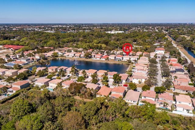 3944 Crescent Creek Drive, Coconut Creek, FL 33073